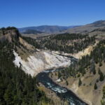 YELLOWSTONE-053