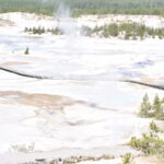 YELLOWSTONE-081